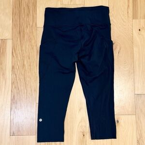 Lululemon Women’s Fast & Free Crop II *Nulux 19"